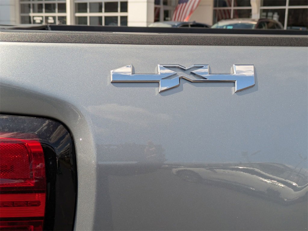 New 2025 GMC Sierra 2500 SLE w/ SLE Convenience Package image 26