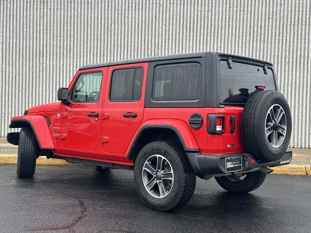 Used 2023 Jeep Wrangler Sahara image 3