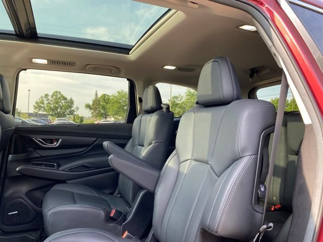 Used 2024 Subaru Ascent Limited w/ Technology Package AWD/4WD image 3