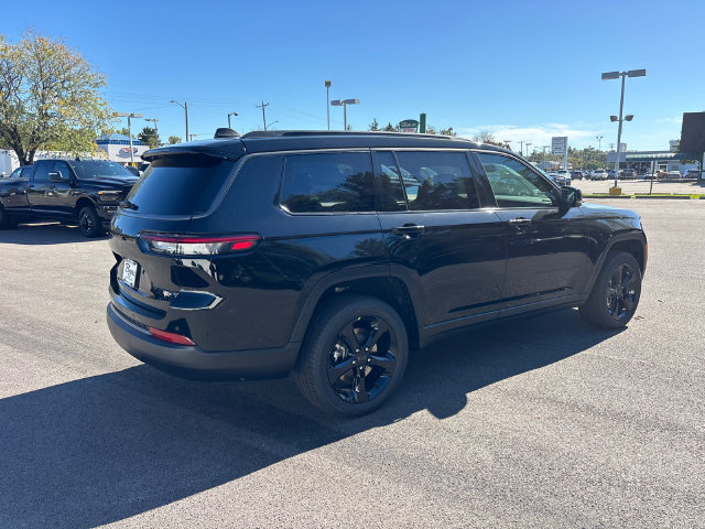 New 2027 Jeep Grand Cherokee L Limited w/ Limited Altitude Package AWD/4WD image 29