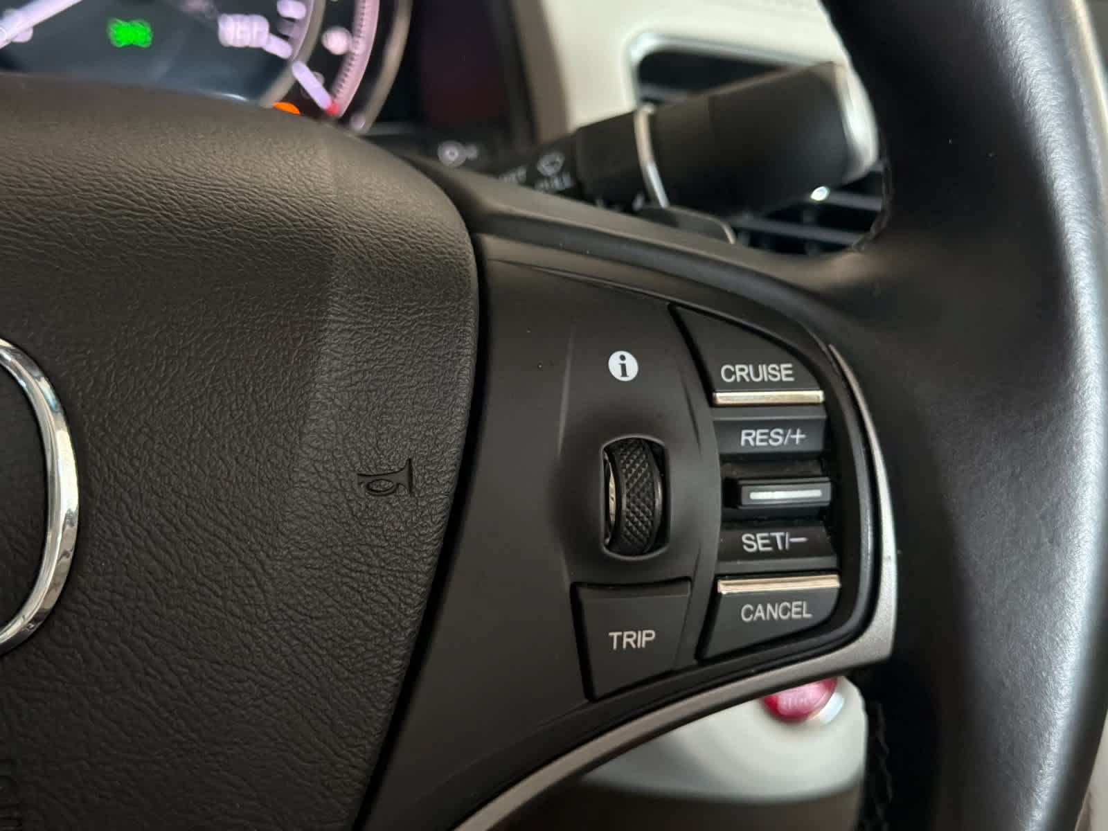 Used 2015 Acura RLX w/ Technology Package FWD image 26