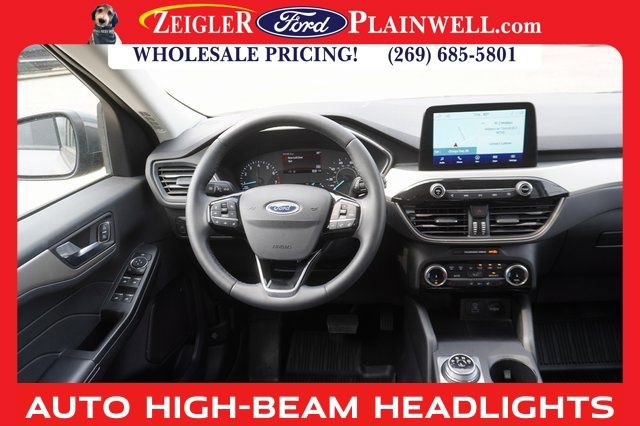 Used 2022 Ford Escape SEL image 13