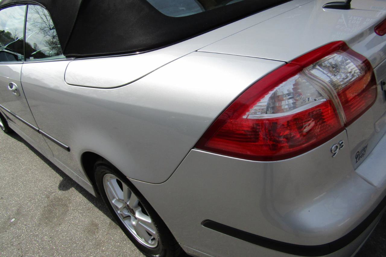 Used 2007 Saab 9-3 2.0T w/ Premium Audio Pkg FWD image 5