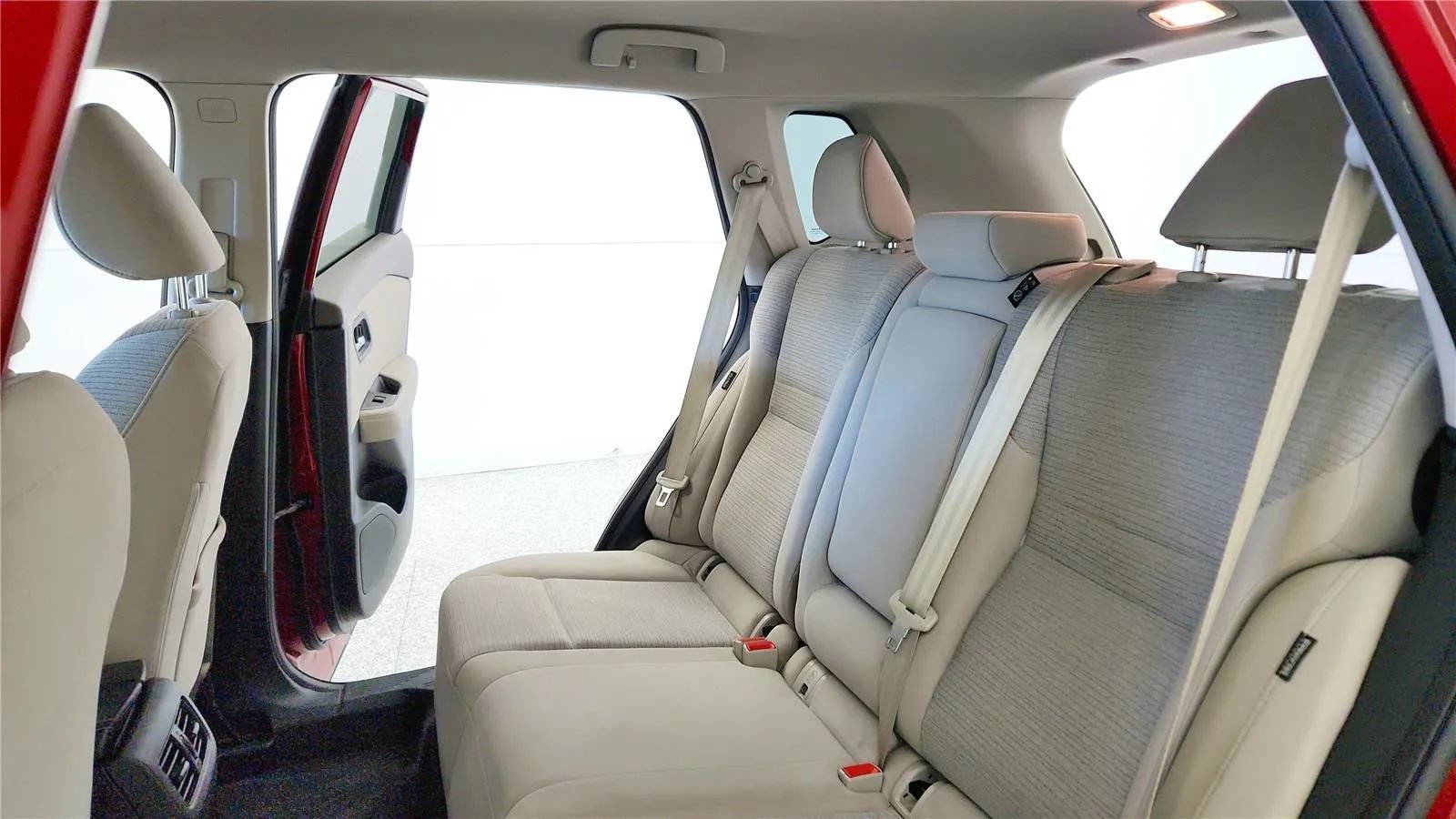 Used 2023 Nissan Rogue SV FWD image 30
