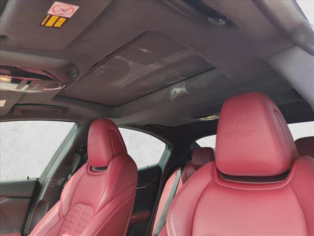 Used 2022 Maserati Ghibli Trofeo image 15