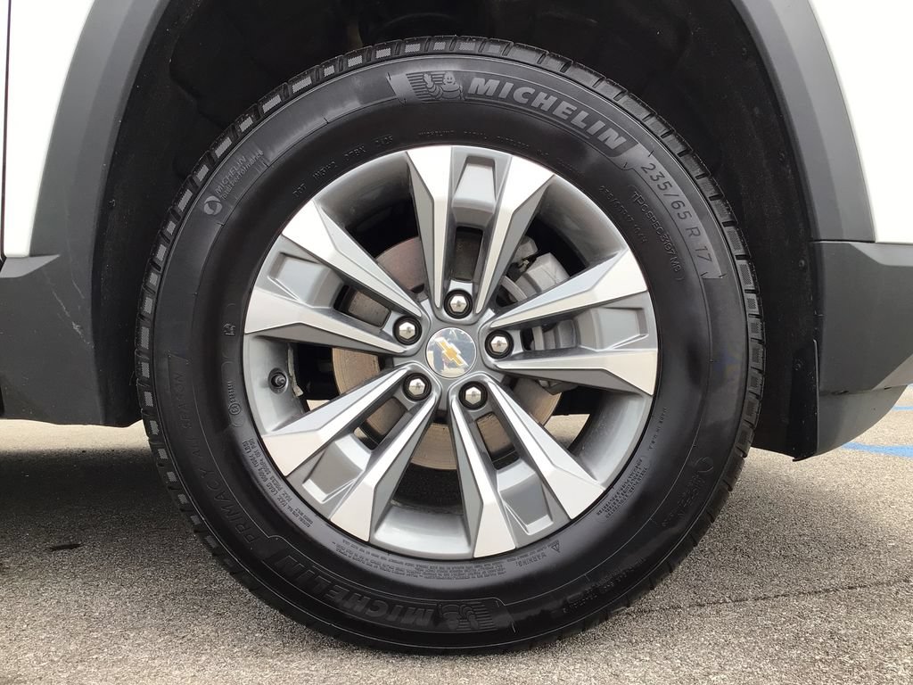 Used 2026 Chevrolet Equinox LT w/ Convenience Package II AWD/4WD image 16