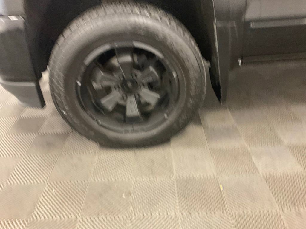 Used 2017 Chevrolet Silverado 1500 LTZ Z71 w/ LTZ Plus Package image 14