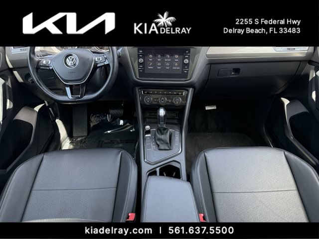 Used 2019 Volkswagen Tiguan SE w/ Panoramic Sunroof Package FWD image 11