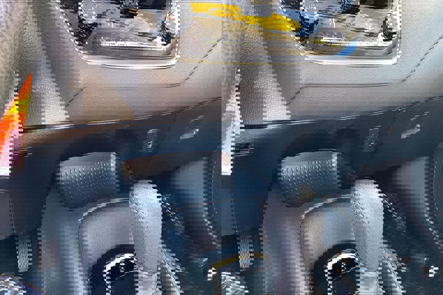 Certified 2023 Toyota Corolla LE w/ Carpet Mat Package (TMS) image 31