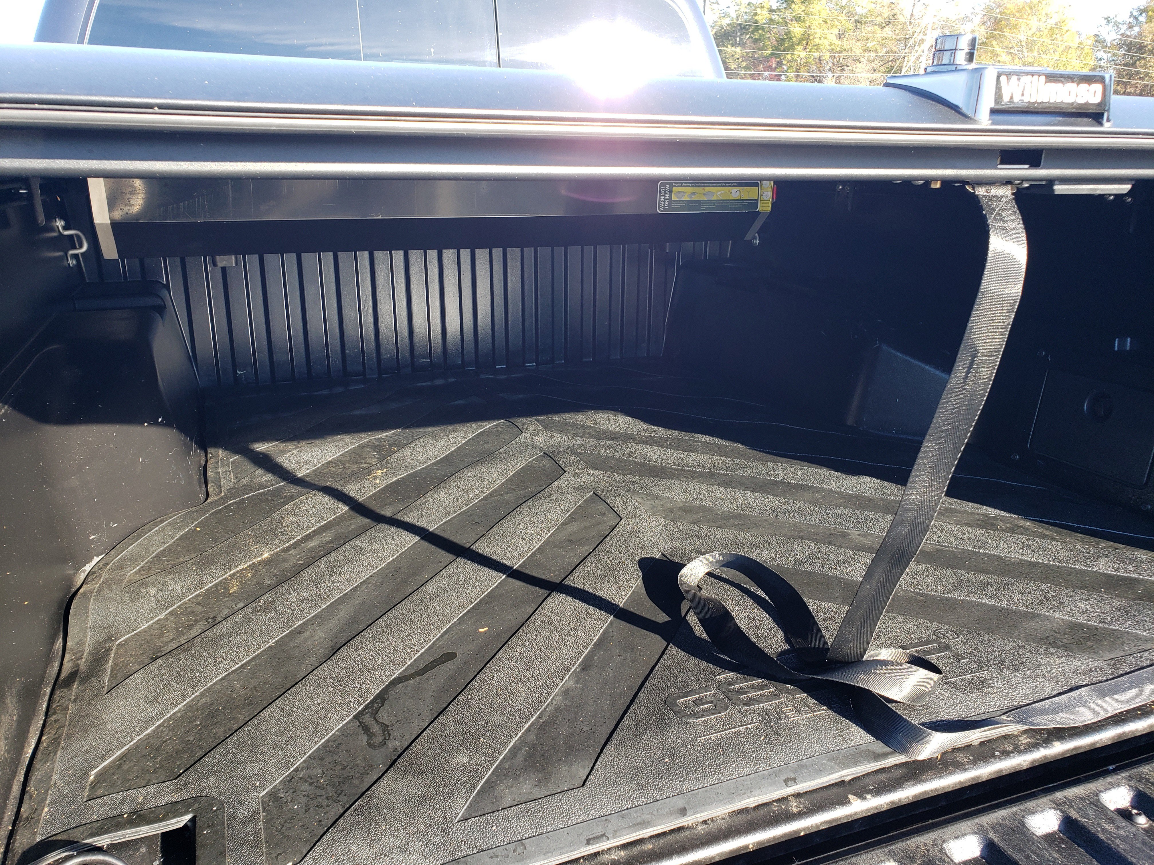 Used 2022 Toyota Tacoma TRD Off-Road w/ Technology Package image 10