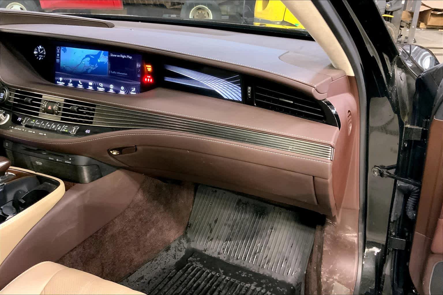 Used 2019 Lexus LS 500 AWD image 17