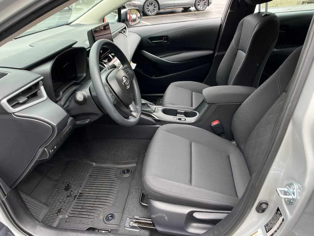 New 2026 Toyota Corolla LE FWD image 9