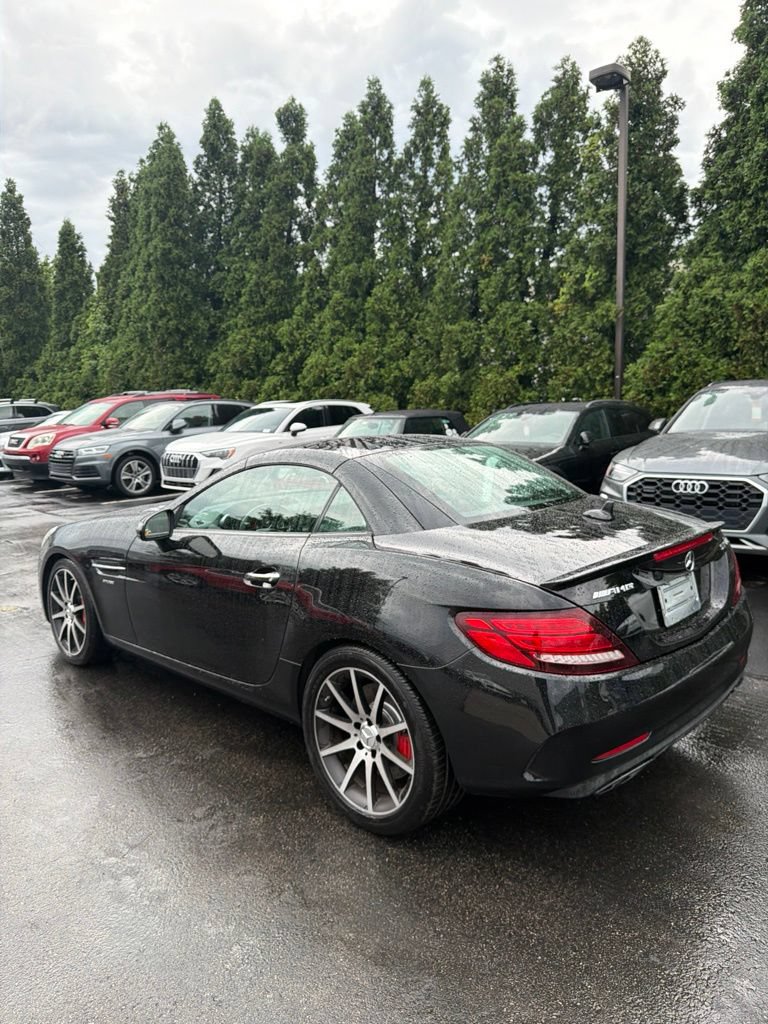 Used 2017 Mercedes-Benz SLC 43 AMG image 8