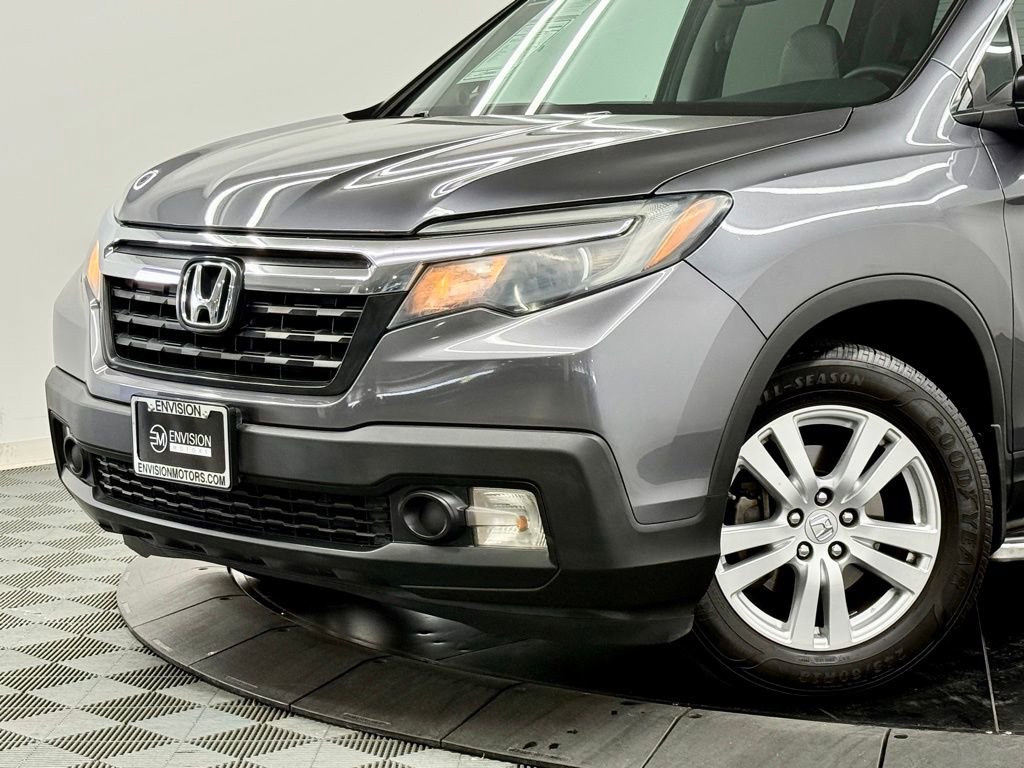Used 2017 Honda Ridgeline RT image 3