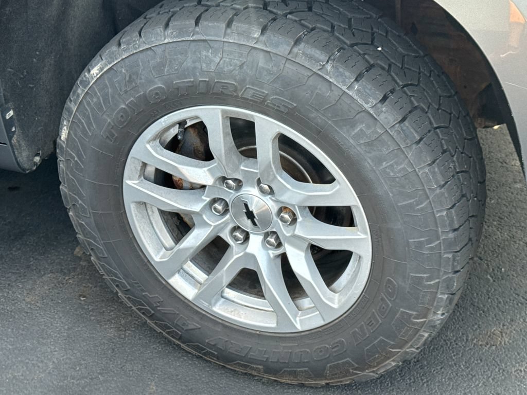 Used 2020 Chevrolet Silverado 1500 RST w/ True North Edition AWD/4WD image 9