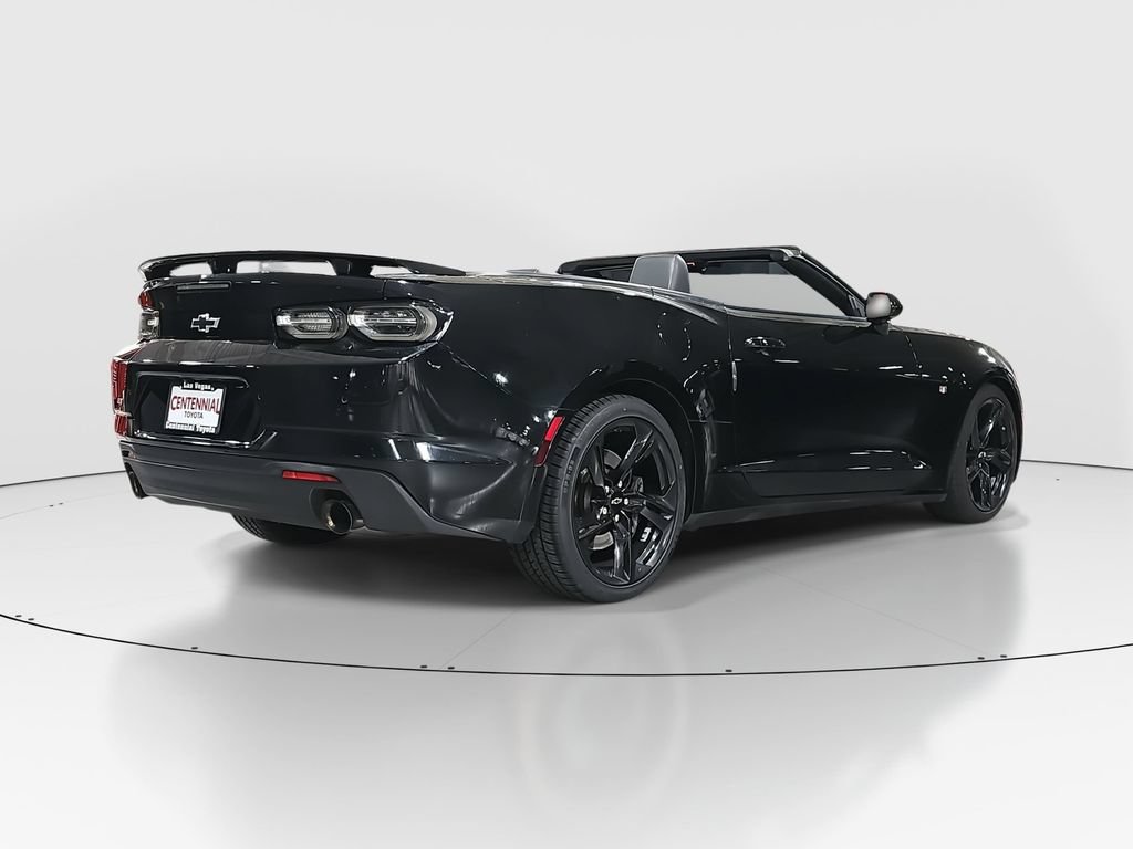 Used 2020 Chevrolet Camaro SS RWD image 5
