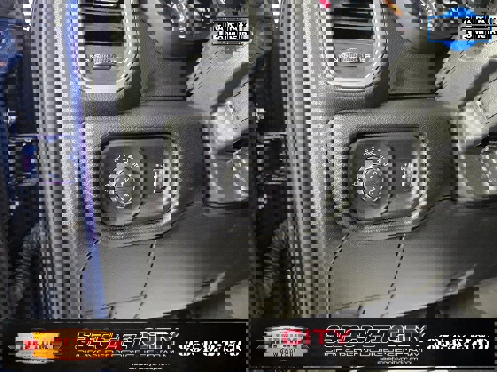 Used 2024 RAM 2500 Big Horn w/ Bed Utility Group image 14