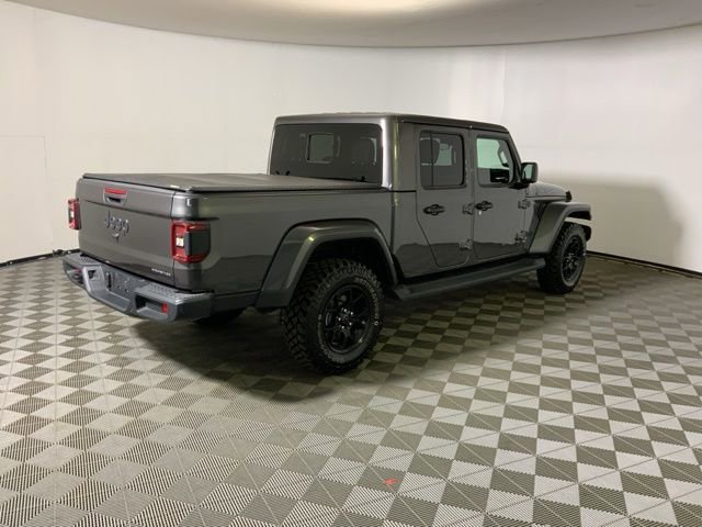 Used 2025 Jeep Gladiator Sport image 8