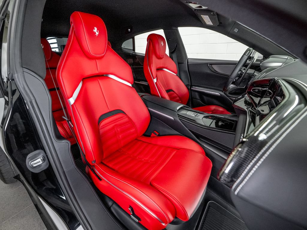 Certified 2025 Ferrari Purosangue AWD/4WD image 23