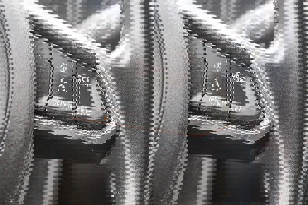 Used 2017 MAZDA CX-5 Touring image 28