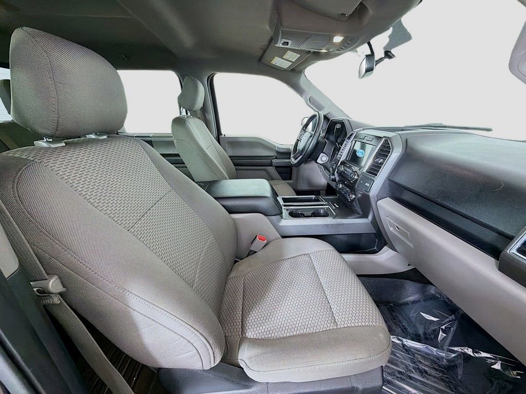 Used 2016 Ford F150 XLT w/ Equipment Group 302A Luxury image 19