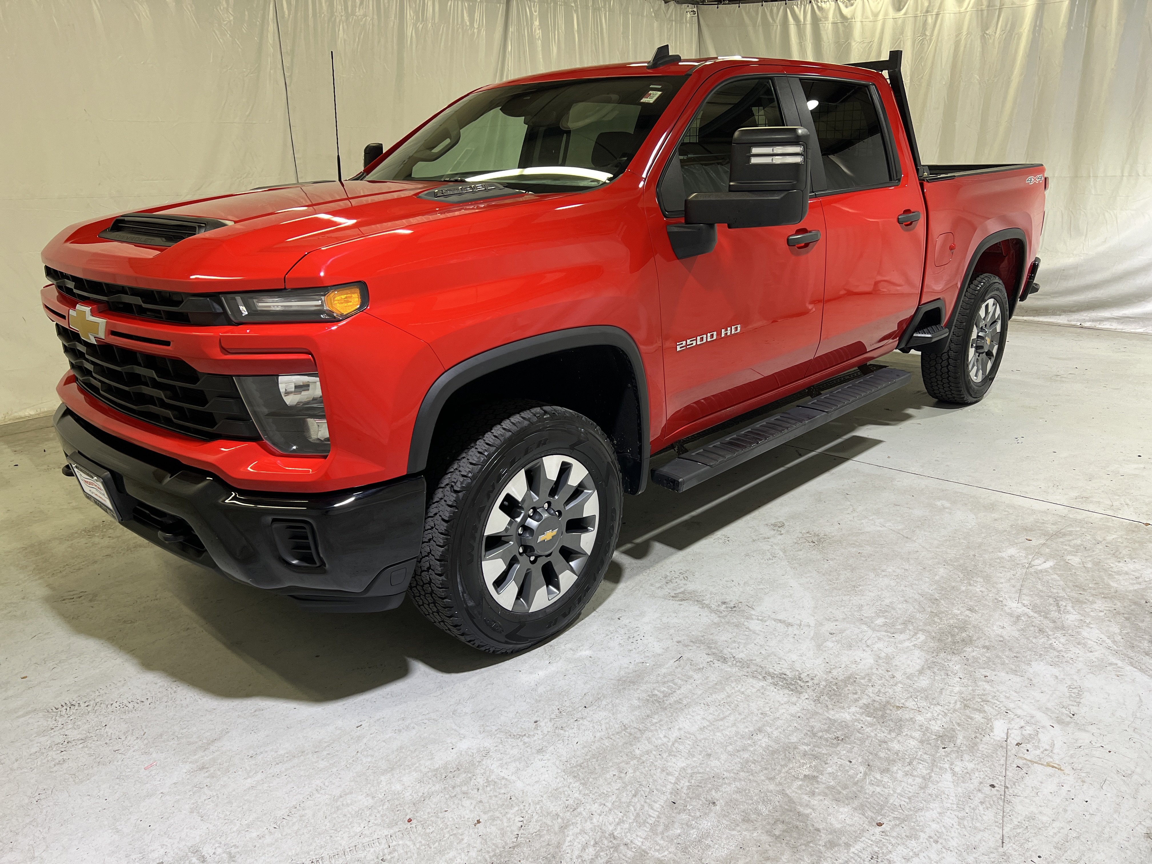 Used 2024 Chevrolet Silverado 2500 Custom w/ Custom Convenience Package AWD/4WD image 6