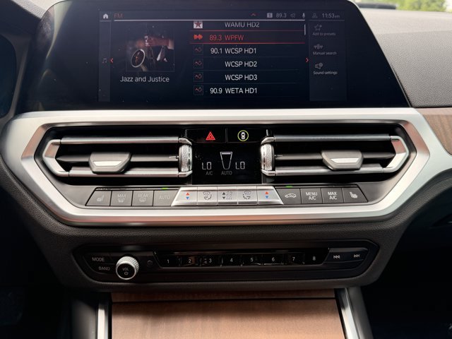 Used 2020 BMW 330i xDrive Sedan w/ Premium Package AWD/4WD image 18