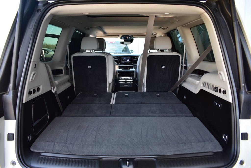 Used 2022 Jeep Wagoneer Series III w/ Premium Group I image 31