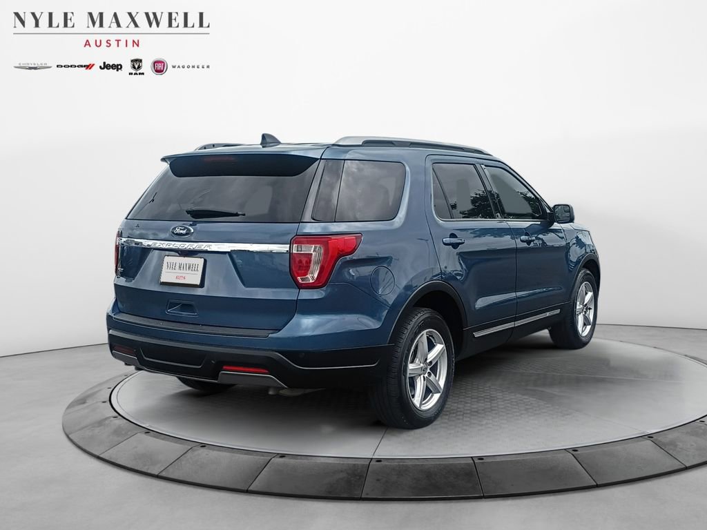 Used 2019 Ford Explorer XLT image 16