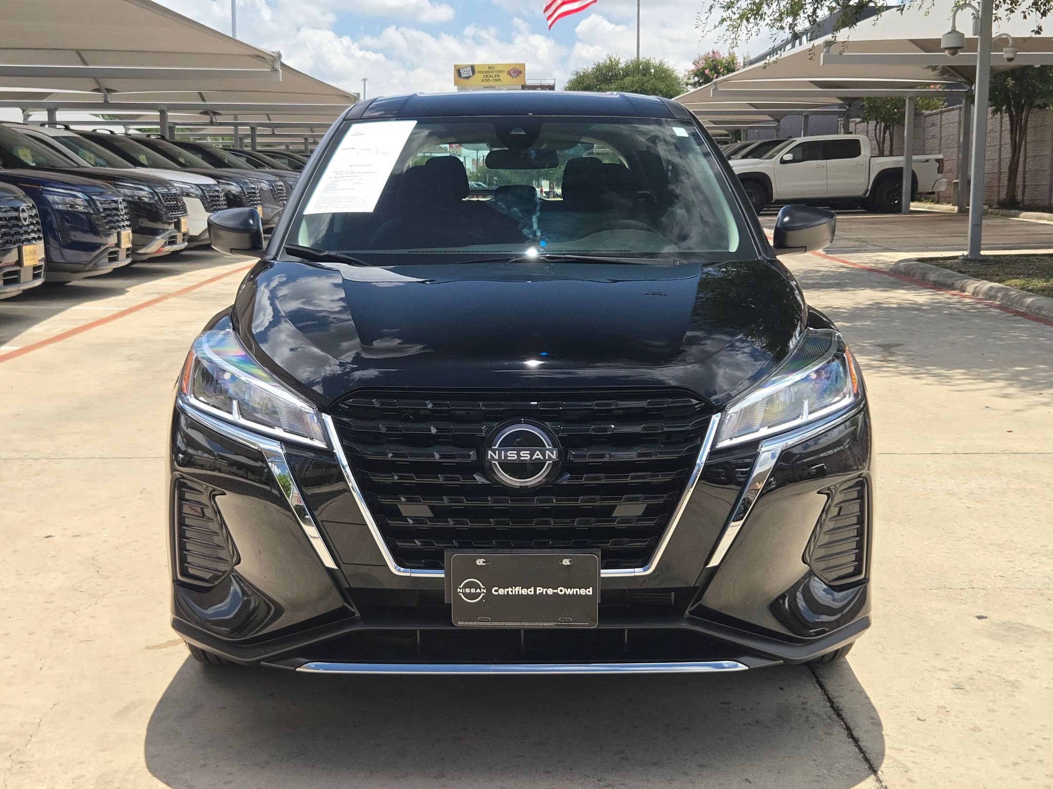 Certified 2025 Nissan Kicks Play S FWD image 8