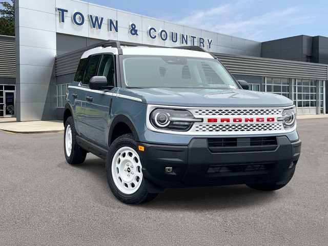 New 2026 Ford Bronco Sport Heritage w/ Convenience Package AWD/4WD image 1