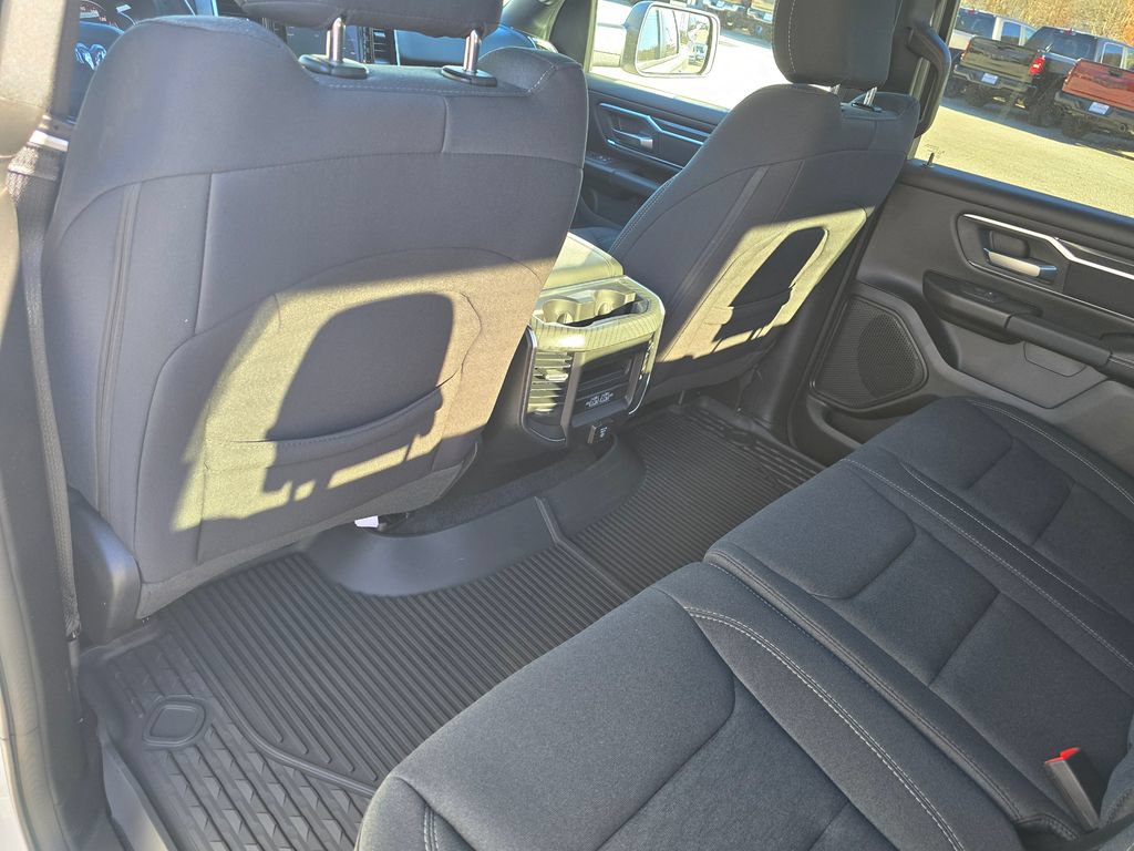 New 2026 RAM 1500 Big Horn AWD/4WD image 24