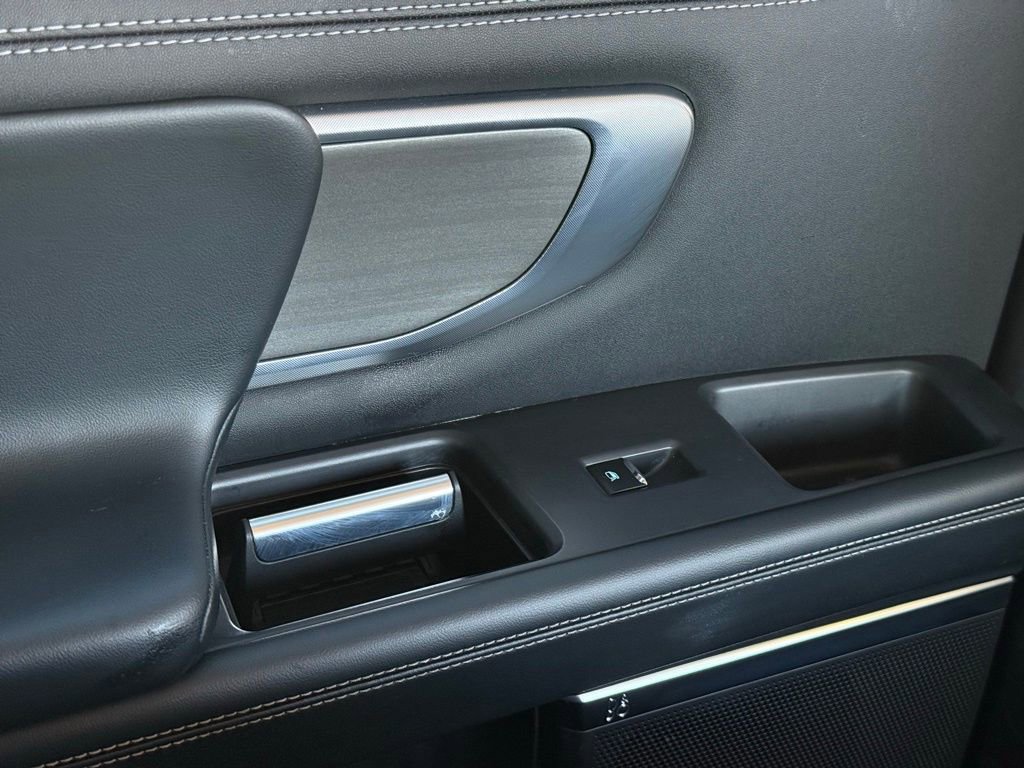 Used 2025 Ford Expedition Max Platinum image 46