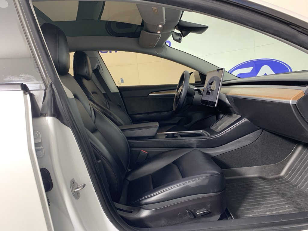 Used 2022 Tesla Model 3 Performance image 33