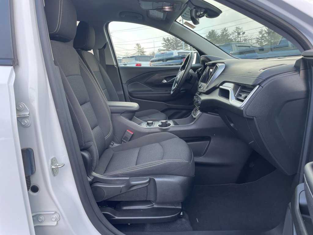 Certified 2022 GMC Terrain SLE w/ Driver Convenience Package image 30