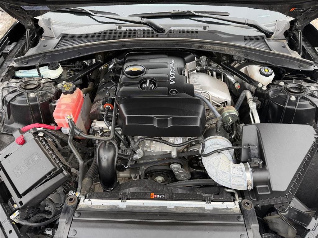 Used 2023 Chevrolet Camaro LT image 21