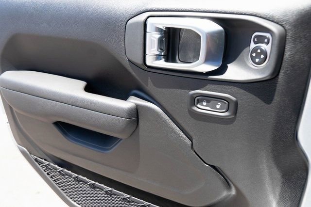 Used 2024 Jeep Wrangler Sport S image 21