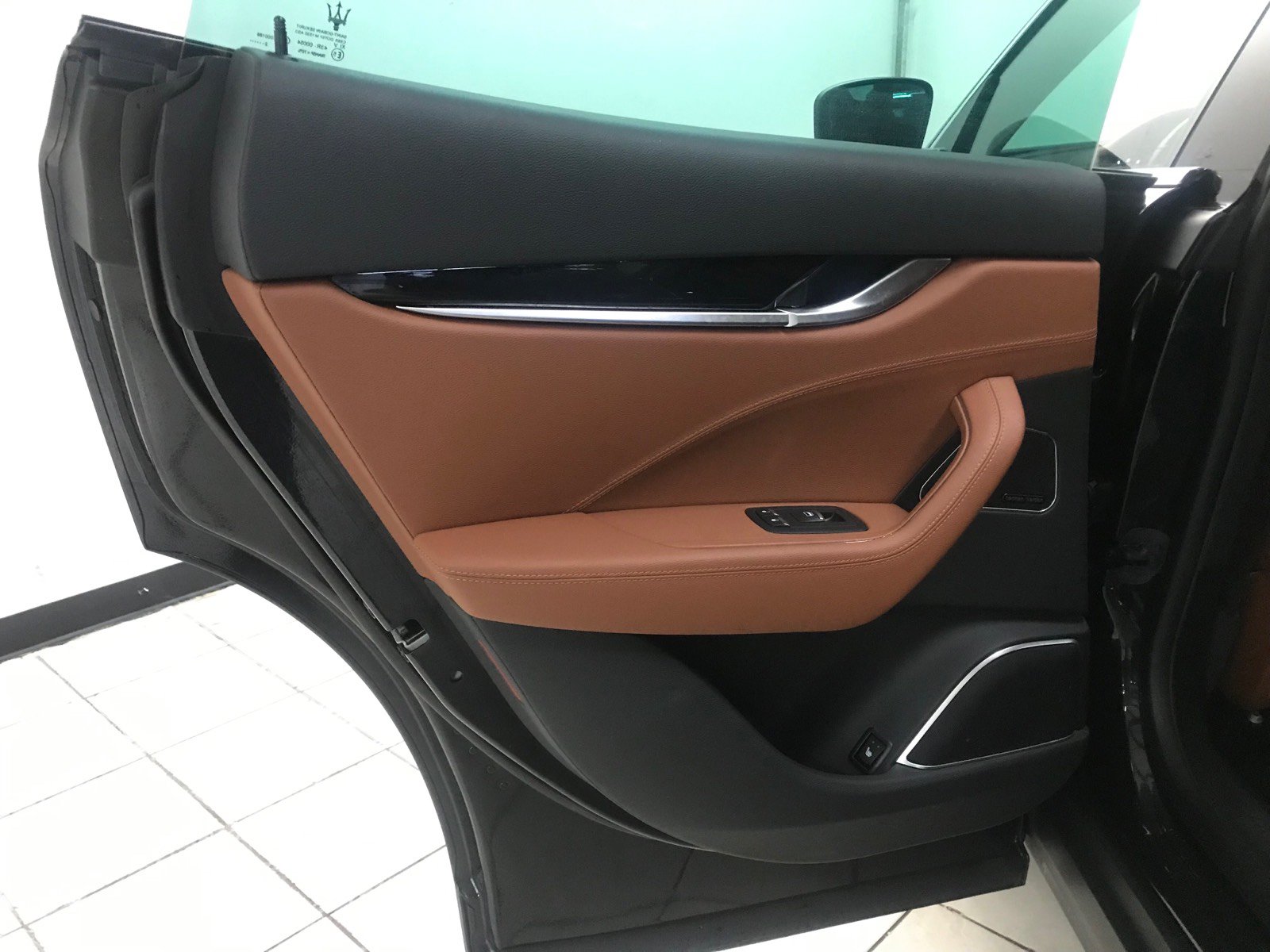 Used 2023 Maserati Levante GT AWD/4WD image 10