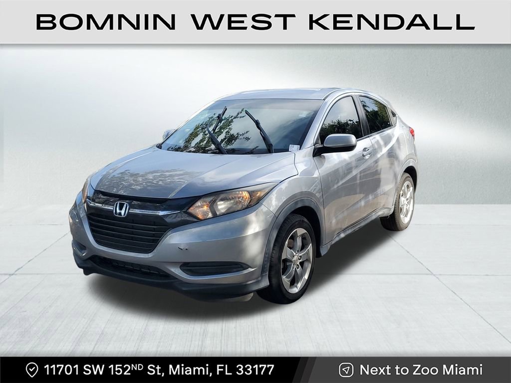 Used 2017 Honda HR-V LX image 3