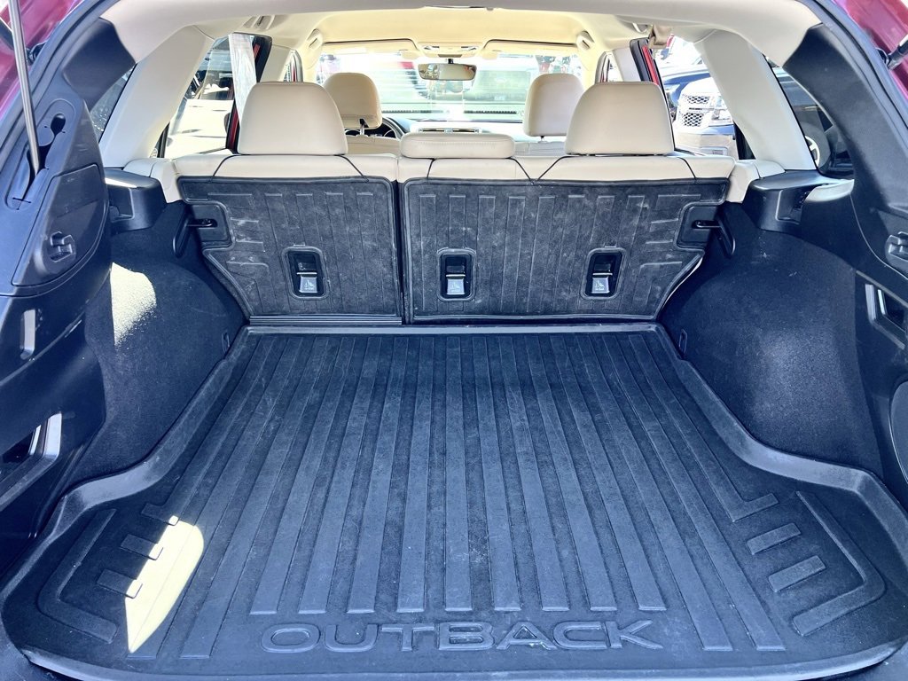 Used 2019 Subaru Outback 2.5i Limited image 16
