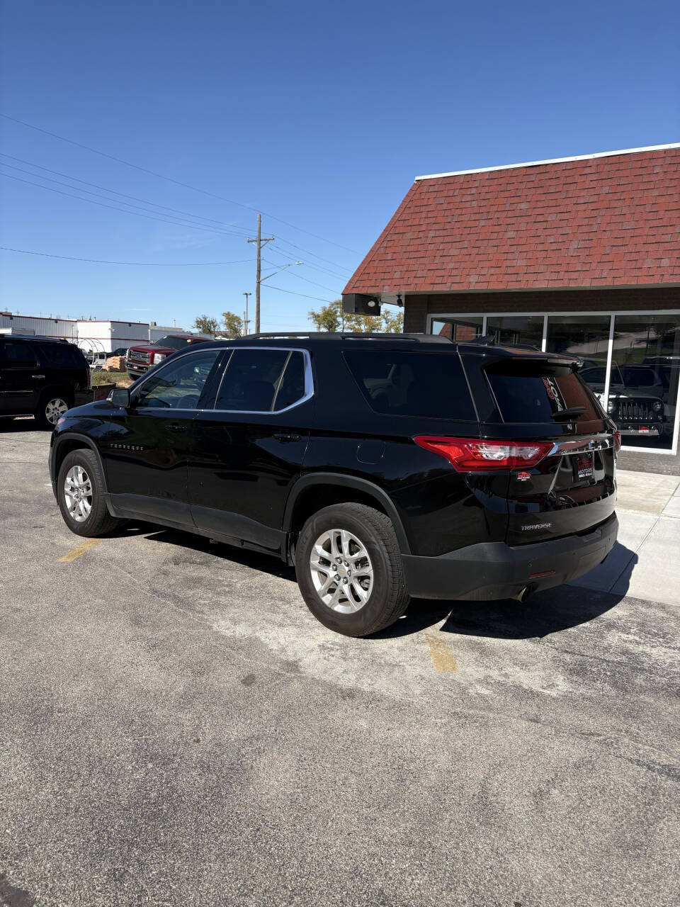 Used 2021 Chevrolet Traverse LT FWD image 5
