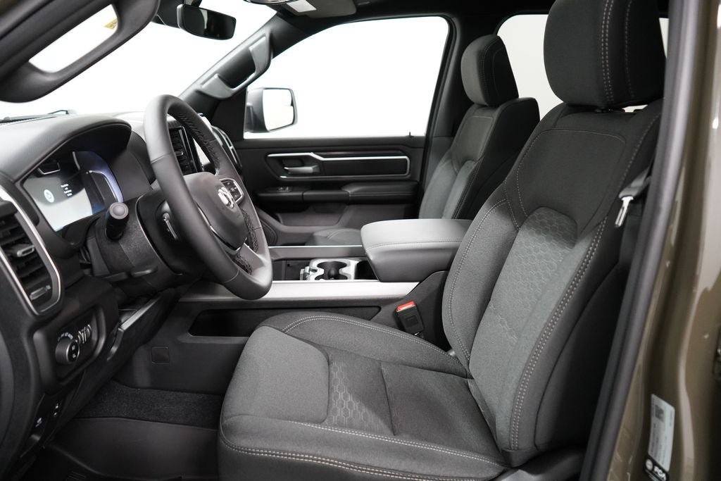 New 2027 RAM 1500 Big Horn AWD/4WD image 13