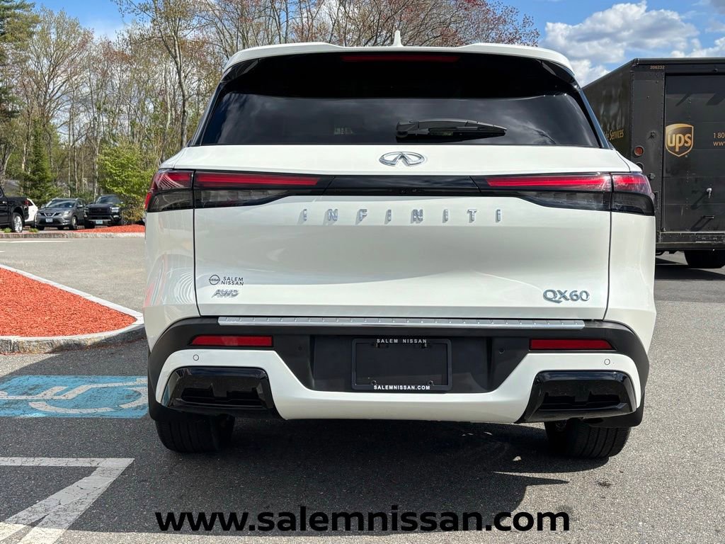 Used 2023 INFINITI QX60 Luxe w/ Cargo Package AWD/4WD image 18