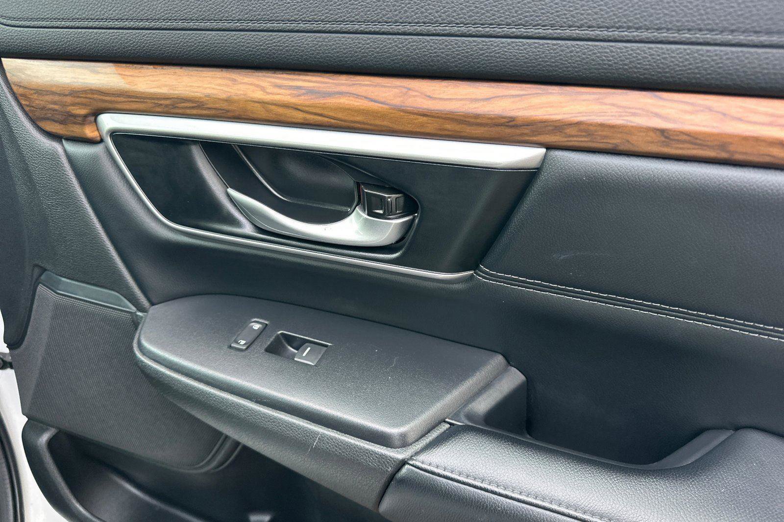 Used 2020 Honda CR-V EX-L image 19