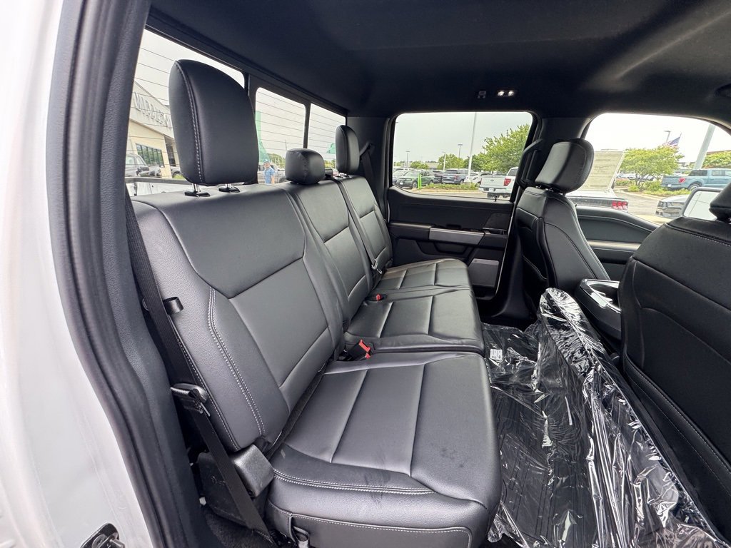 New 2025 Ford F150 XLT w/ Equipment Group 303A High image 20