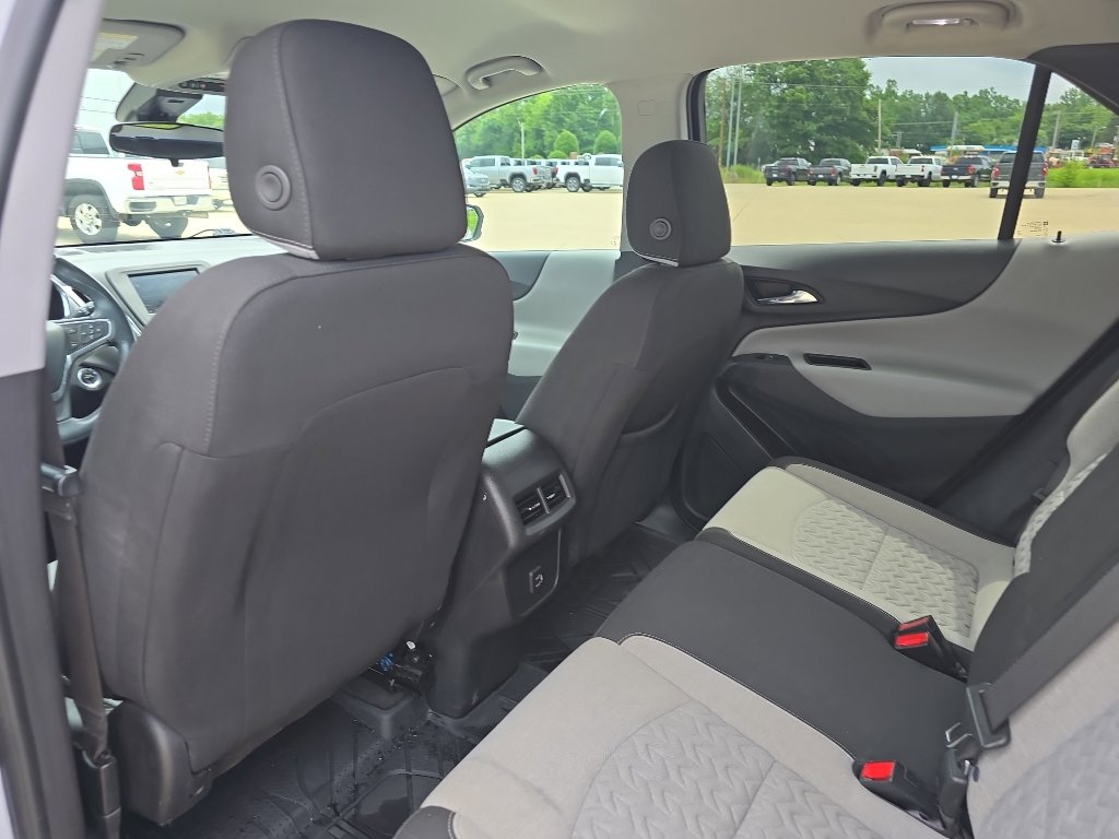 Used 2022 Chevrolet Equinox LT FWD image 10
