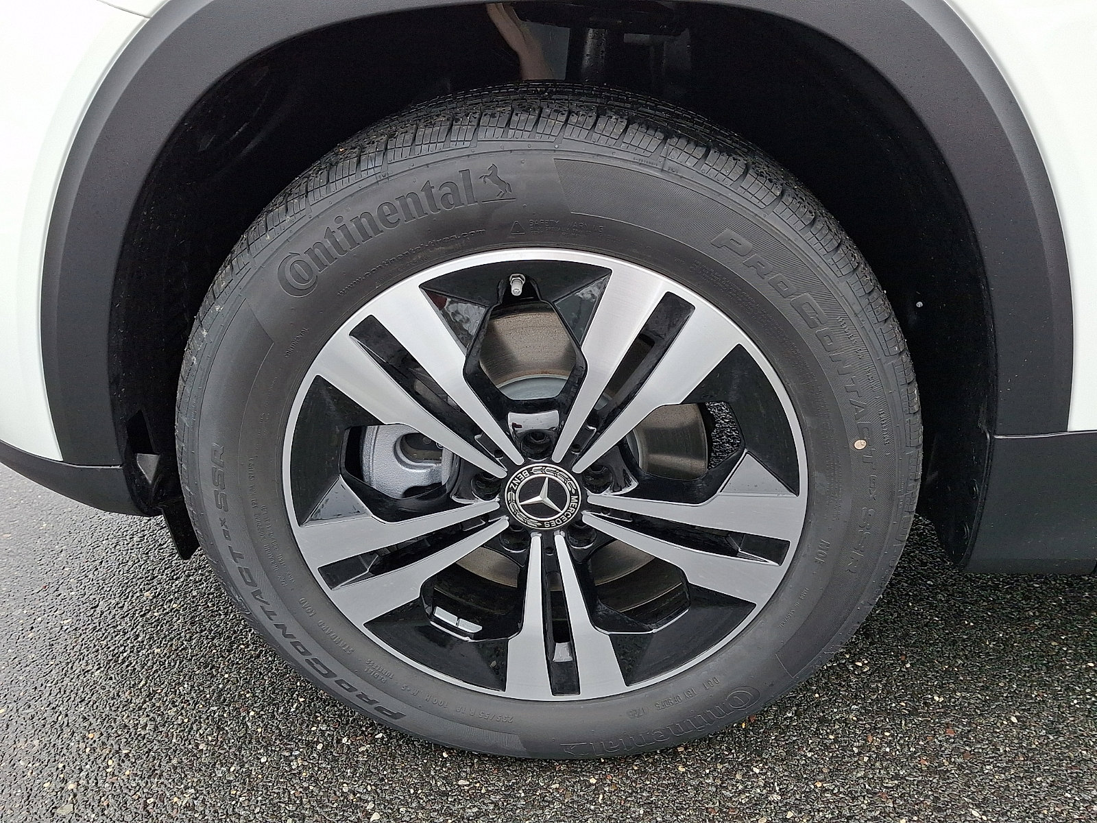 New 2026 Mercedes-Benz GLB 250 4MATIC image 5