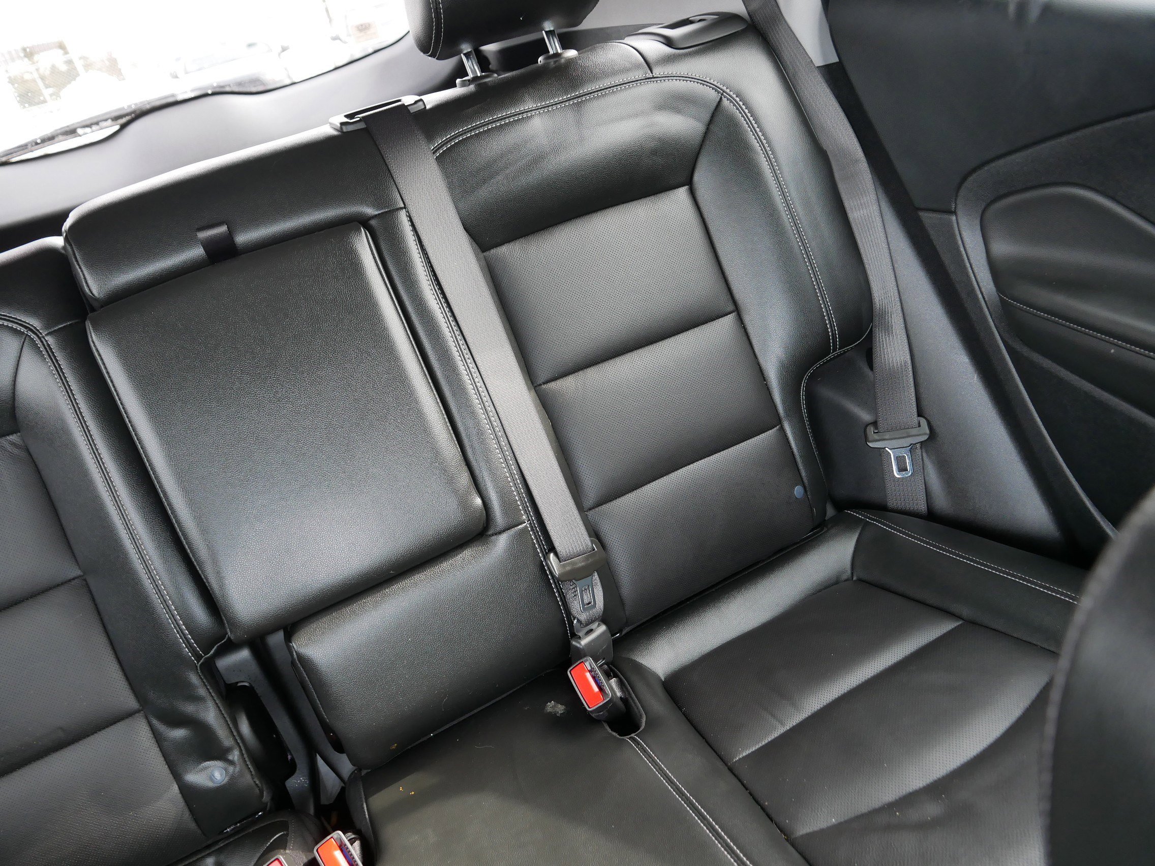 Used 2024 GMC Terrain SLT image 14