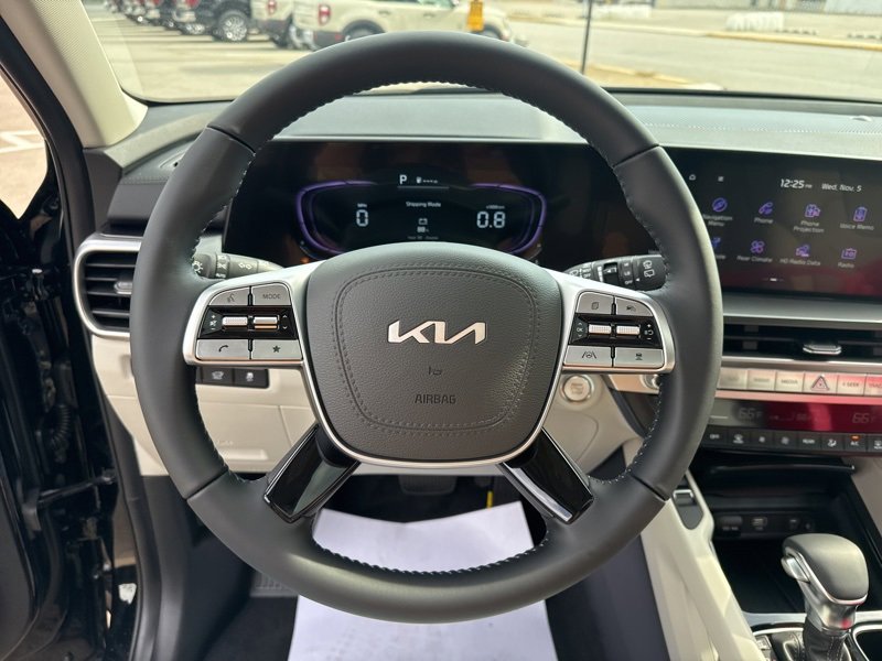 New 2025 Kia Telluride S image 31