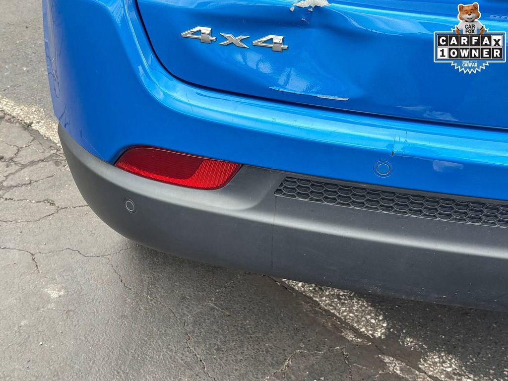 Certified 2022 Jeep Compass Limited image 10